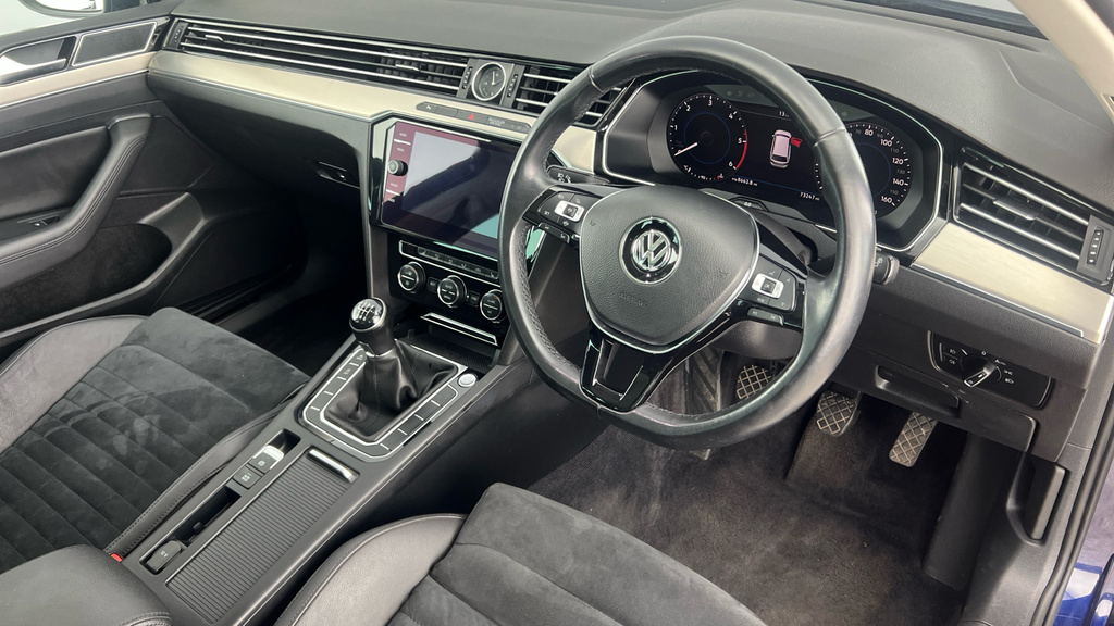 Volkswagen Passat 1.6L Gt Tdi Bluemotion Technology Dsg Estate D White #9