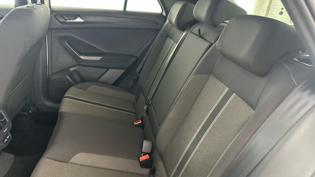 Volkswagen T-Roc 1.5 Tsi Evo R-line Grey #19