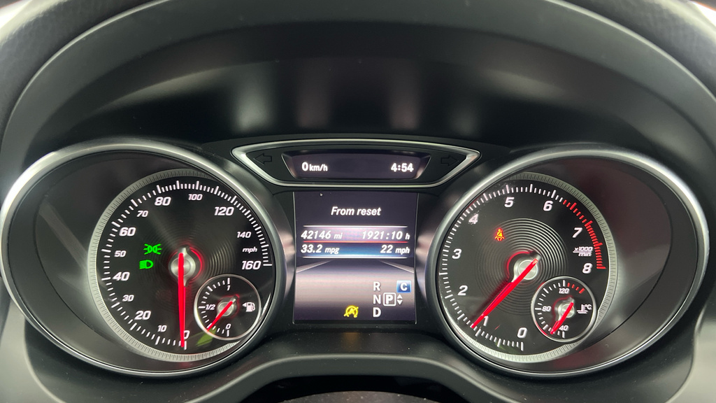 Mercedes-Benz GLA Class 1.6L Gla 180 Urban Edition 121 Bhp Grey #20