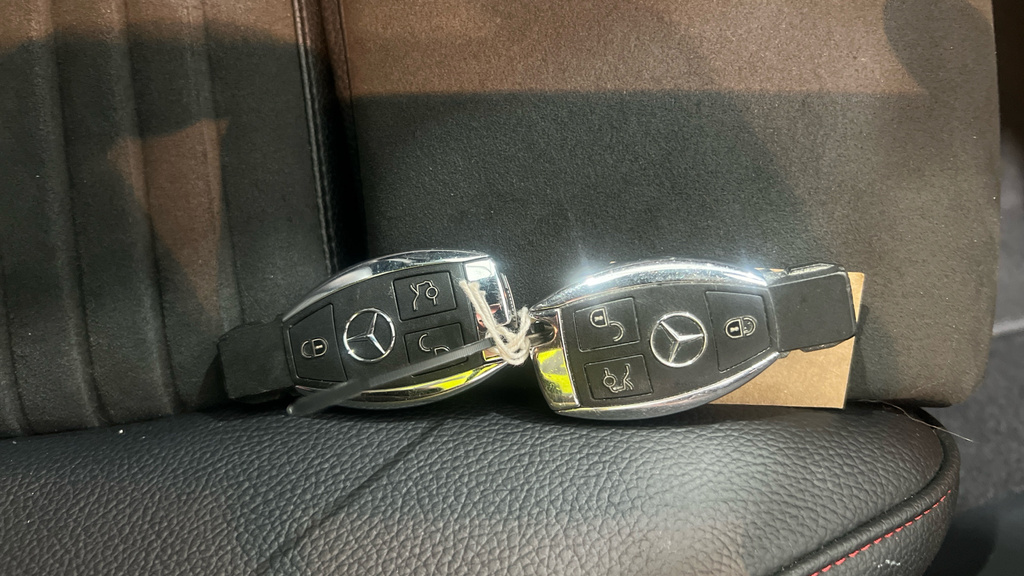 Mercedes-Benz GLA Class 1.6L Gla 180 Urban Edition 121 Bhp Grey #29