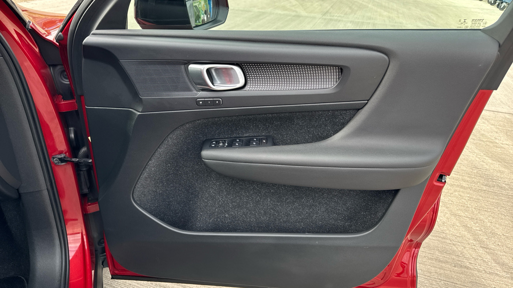 Volvo XC40 1.5 T3 Momentum  #38