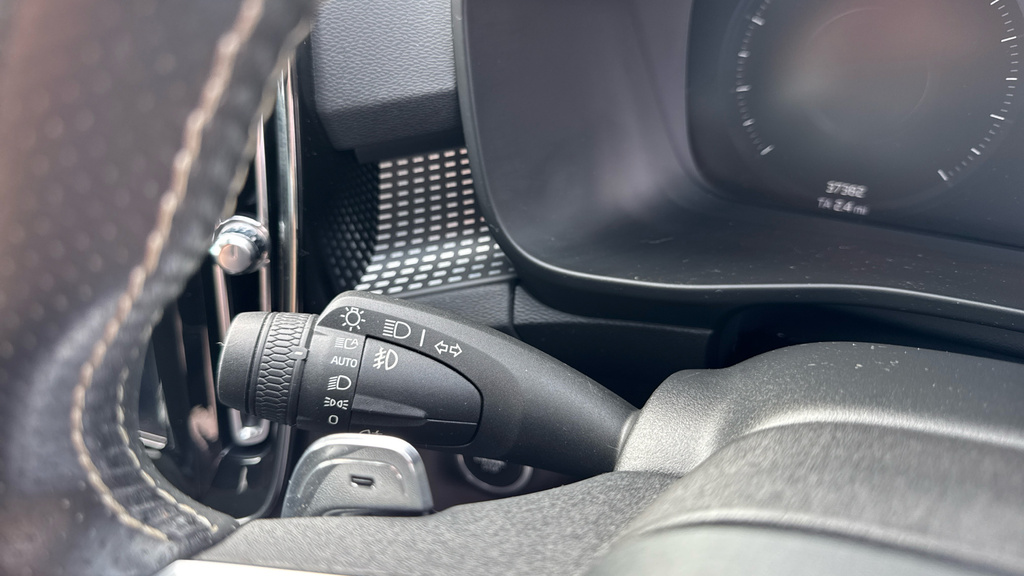 Volvo XC40 1.5 T3 Momentum  #32