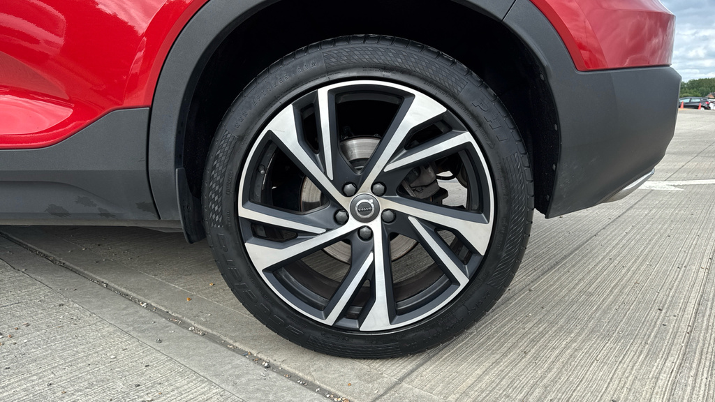Volvo XC40 1.5 T3 Momentum  #19