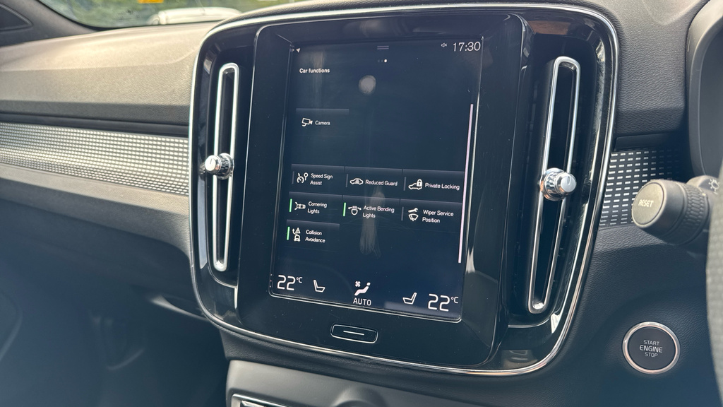 Volvo XC40 1.5 T3 Momentum  #47