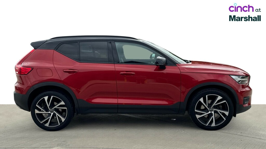 Volvo XC40 1.5 T3 Momentum  #2