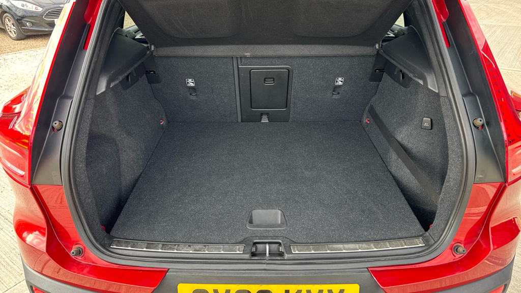 Volvo XC40 1.5 T3 Momentum  #15