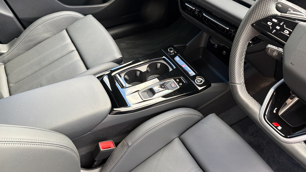 Audi Q6 E-Tron 285Kw Qtro 100Kwh S Line Soundvision Blue #25