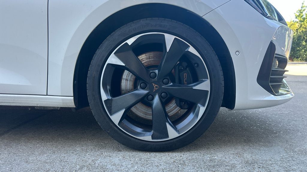 Cupra Leon 1.5 Etsi Evo V1 Estate Hybrid Dsg Euro Grey #30