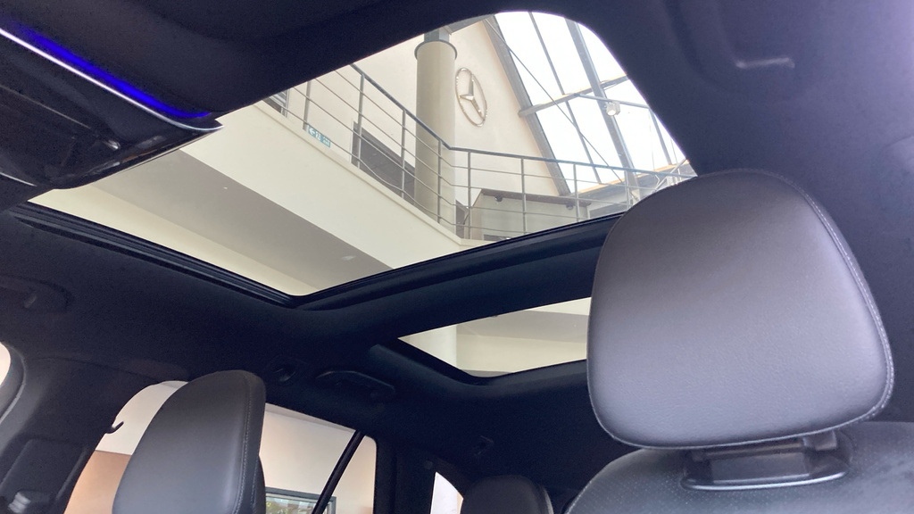 Mercedes-Benz C Class C300de Urban Edition 9G-tronic  #36