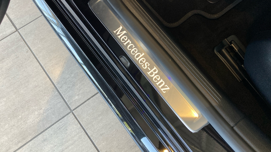 Mercedes-Benz C Class C300de Urban Edition 9G-tronic  #34