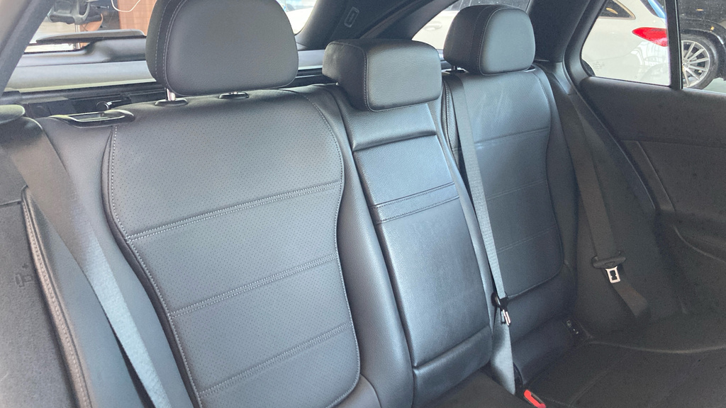 Mercedes-Benz C Class C300de Urban Edition 9G-tronic  #22