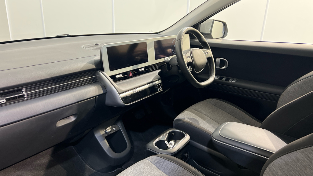 Hyundai Ioniq 5 Se Connect Grey #11