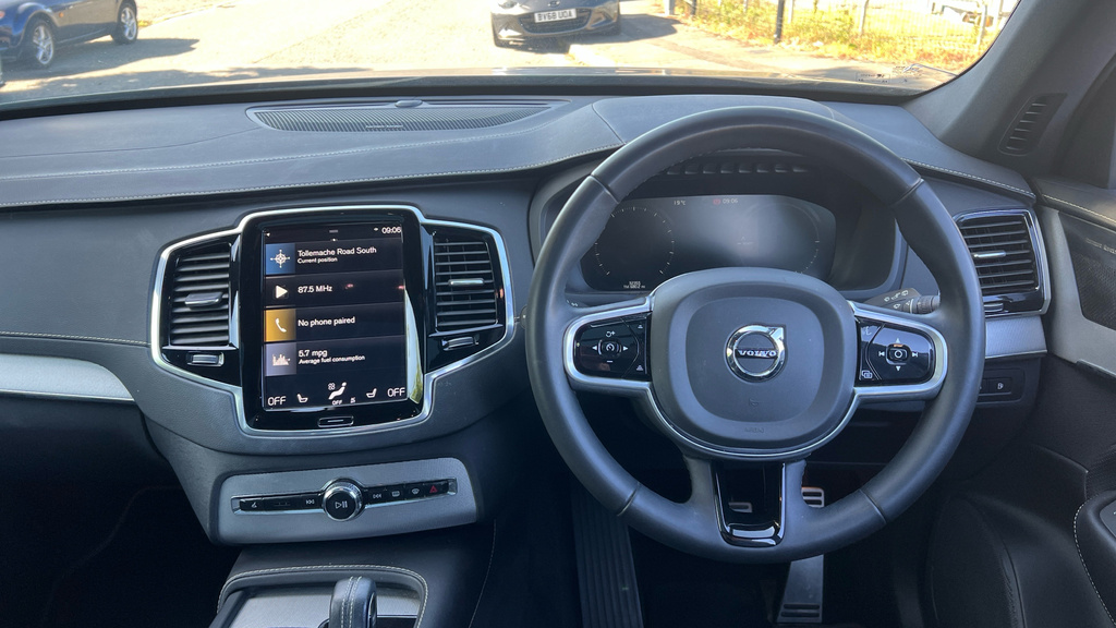 Volvo XC90 2.0 B5p 250 Inscription Pro Awd Gtron Black #25