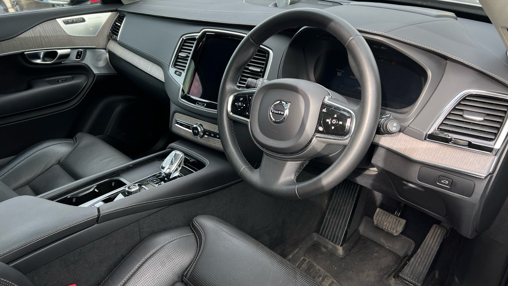 Volvo XC90 2.0 B5p 250 Plus Dark Awd Geartronic  #12