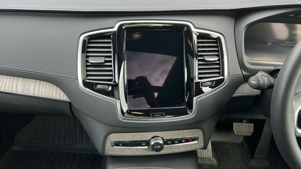 Volvo XC90 2.0 B5p 250 Plus Dark Awd Geartronic  #19