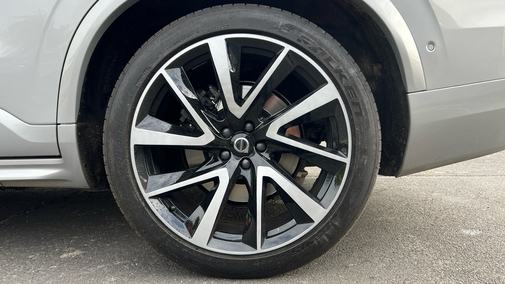 Volvo XC90 2.0 B5p 250 Plus Dark Awd Geartronic  #33