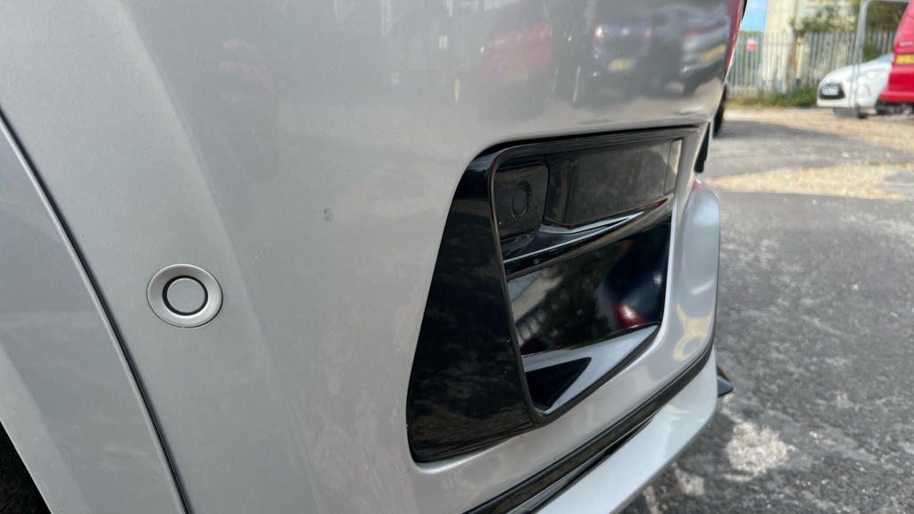 Volvo XC90 2.0 B5p 250 Plus Dark Awd Geartronic  #3