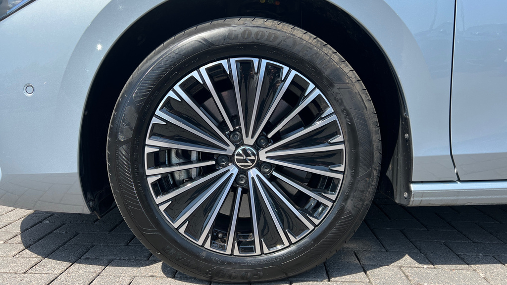 Volkswagen Passat 1.5 Tsi Ehybrid Life Dsg Red #33