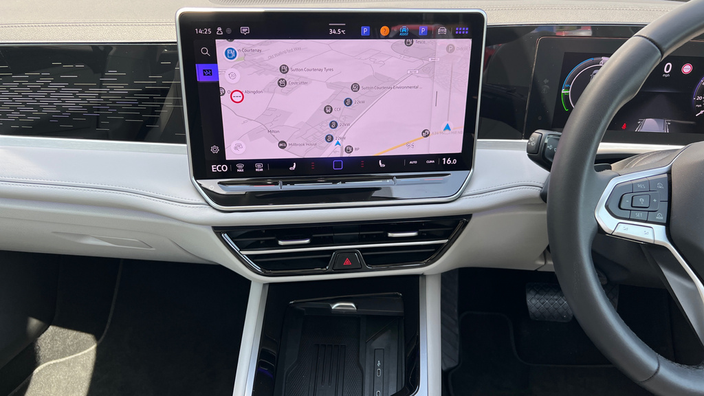 Volkswagen Passat 1.5 Tsi Ehybrid Life Dsg Red #20
