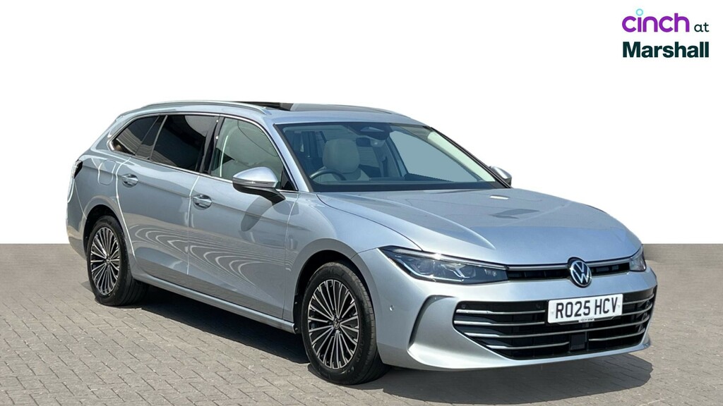 Volkswagen Passat 1.5 Tsi Ehybrid Life Dsg Red #1