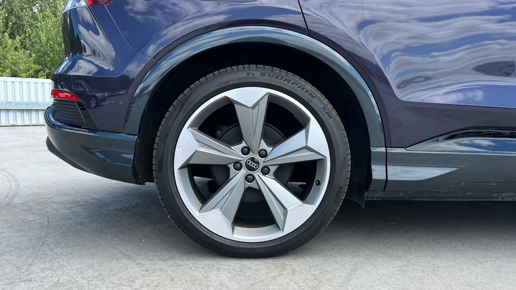 Audi Q4 E Tron 45 Sport Sportback 82Kwh 286 Ps Black #25