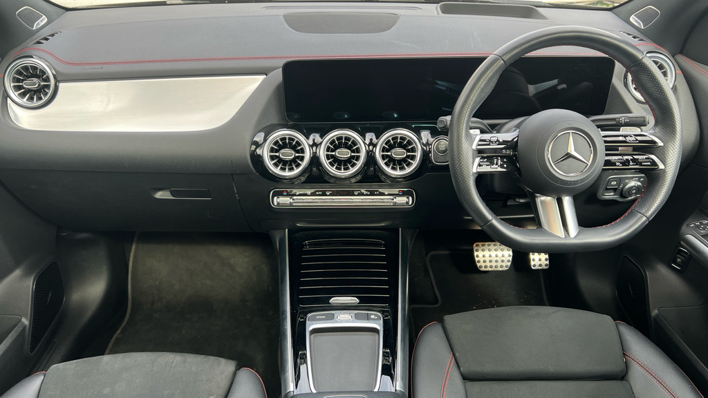 Mercedes-Benz EQA 250 70.5Kwh Sport Night Edition Black #11