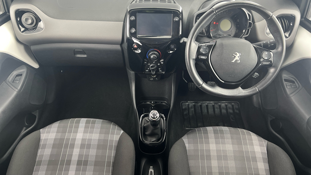 Peugeot 108 1.0 Collection 72 Black #14
