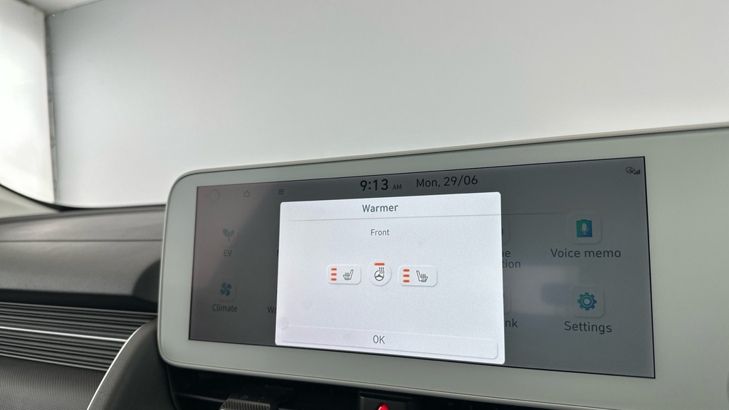 Hyundai Ioniq 5 Premium Blue #25