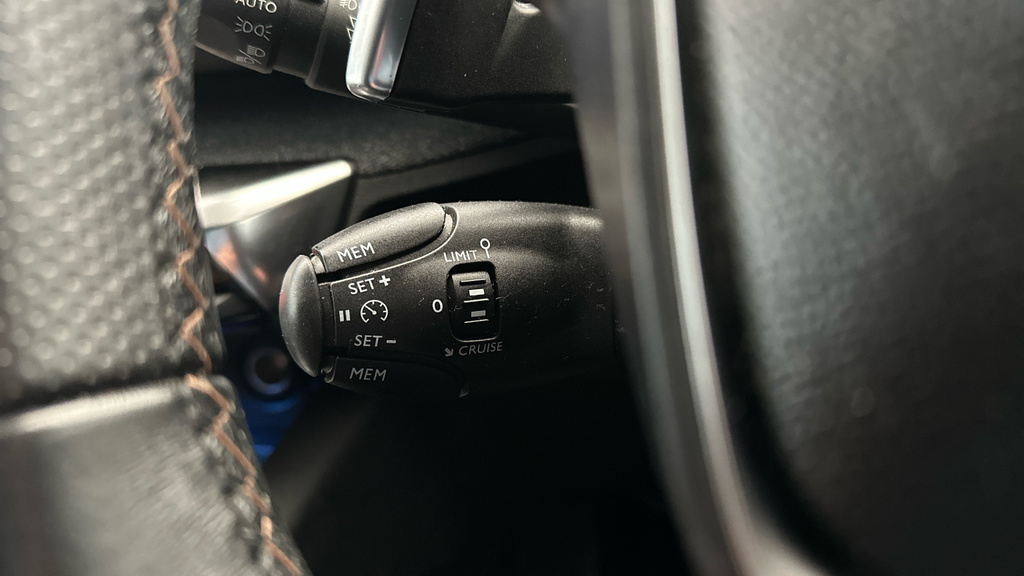 Peugeot 3008 1.6 Bluehdi 120 Active Blue #17
