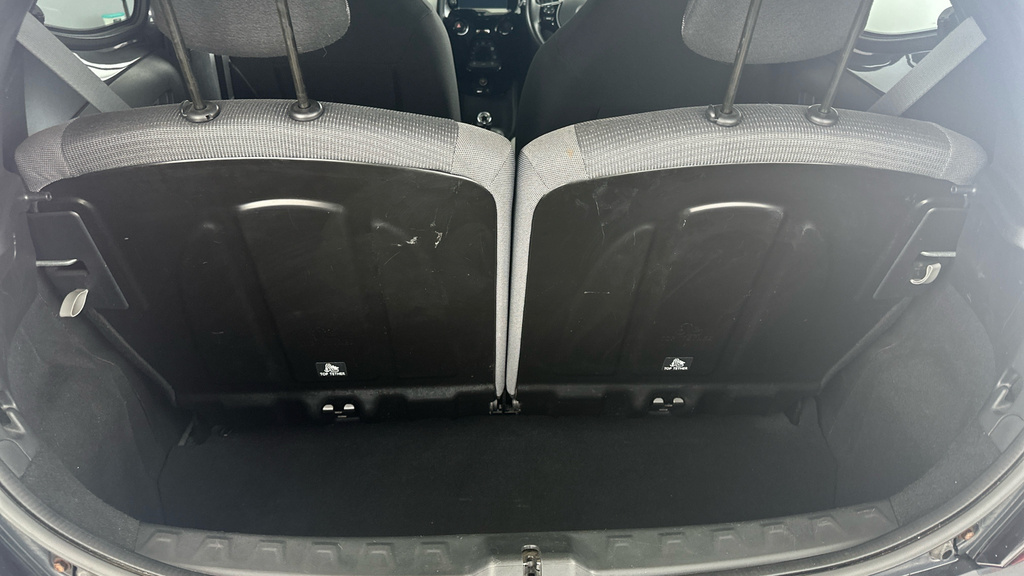 Toyota Aygo X 1L X-play Red #22