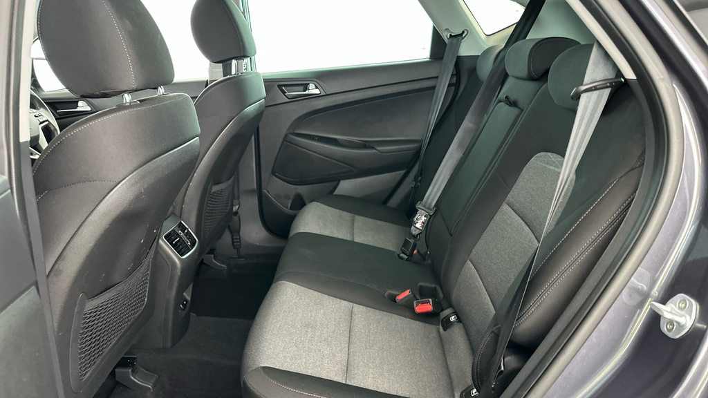 Hyundai Tucson Estate Grey #22