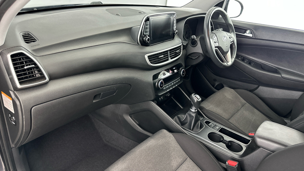 Hyundai Tucson Estate Grey #12