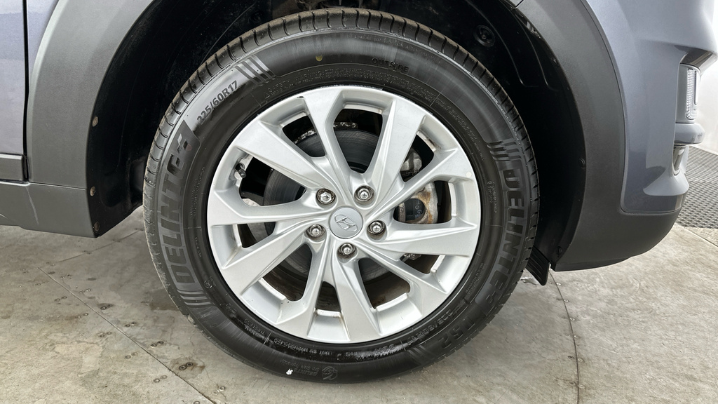 Hyundai Tucson Estate Grey #28