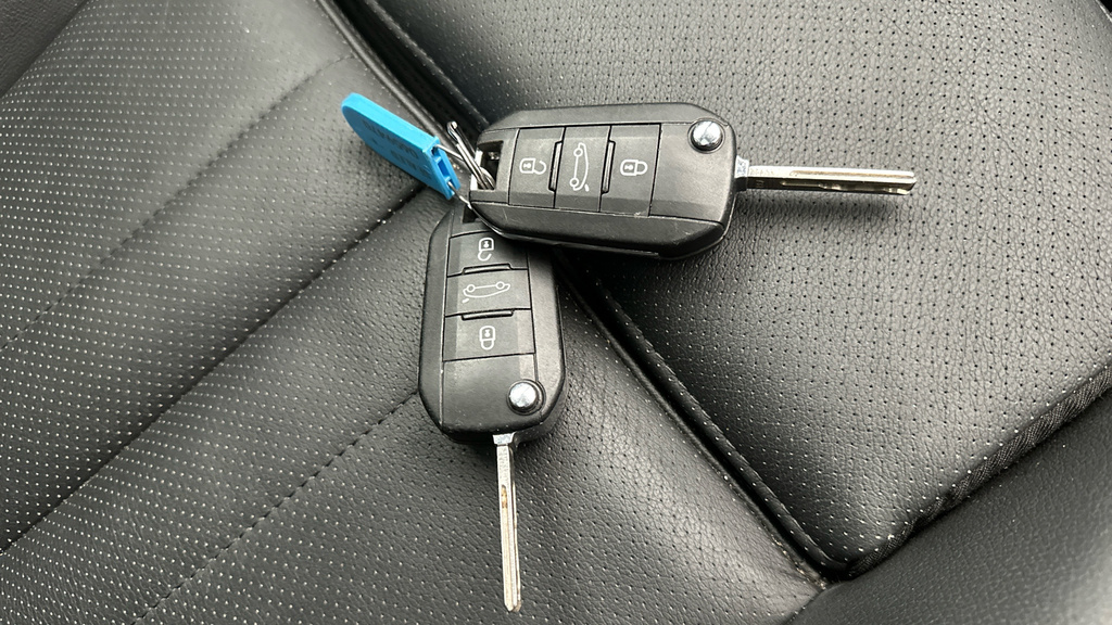 Vauxhall Grandland X Se Premium Black #28
