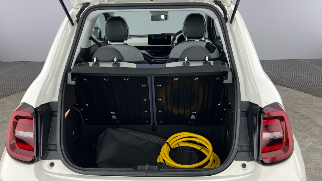 Fiat 500E 500 87Kw Icon 42Kwh Green #19