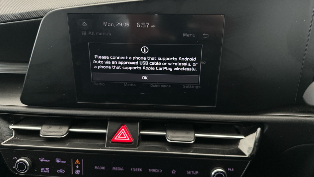 Kia e-Niro Kia Niro 64.8Kwh 3 Suv 201 Bhp Blue #14