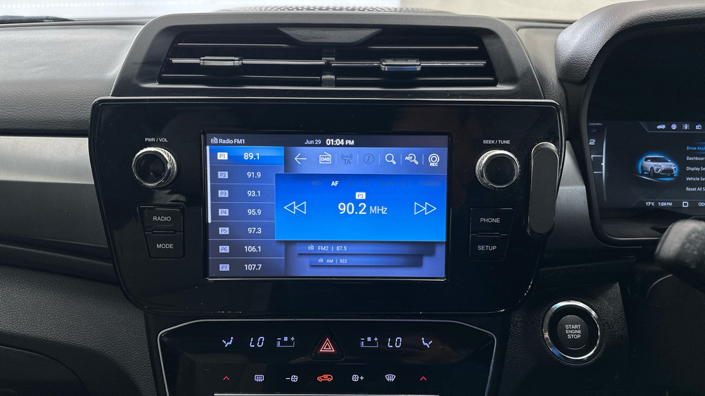 SsangYong Tivoli 1.5 K30 Hatchback CU24ZXK Black #14