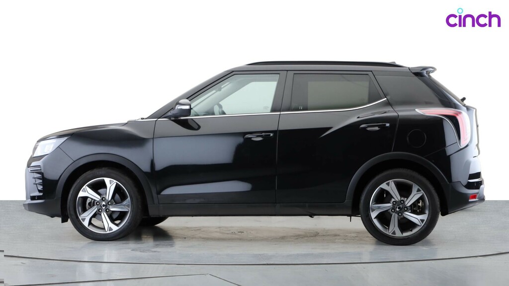 SsangYong Tivoli 1.5 K30 Hatchback CU24ZXK Black #7