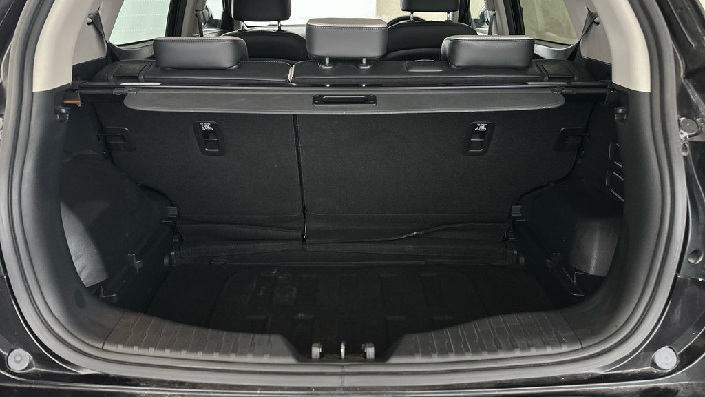 SsangYong Tivoli 1.5 K30 Hatchback CU24ZXK Black #20