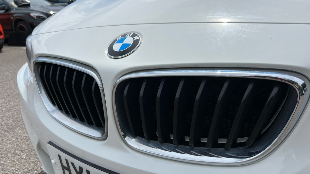BMW 2 Series 225Xe M Sport Premium Blue #31