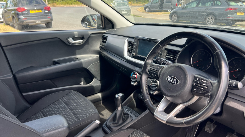 Kia Stonic 1.0 T Gdi 4 Suv Red #9