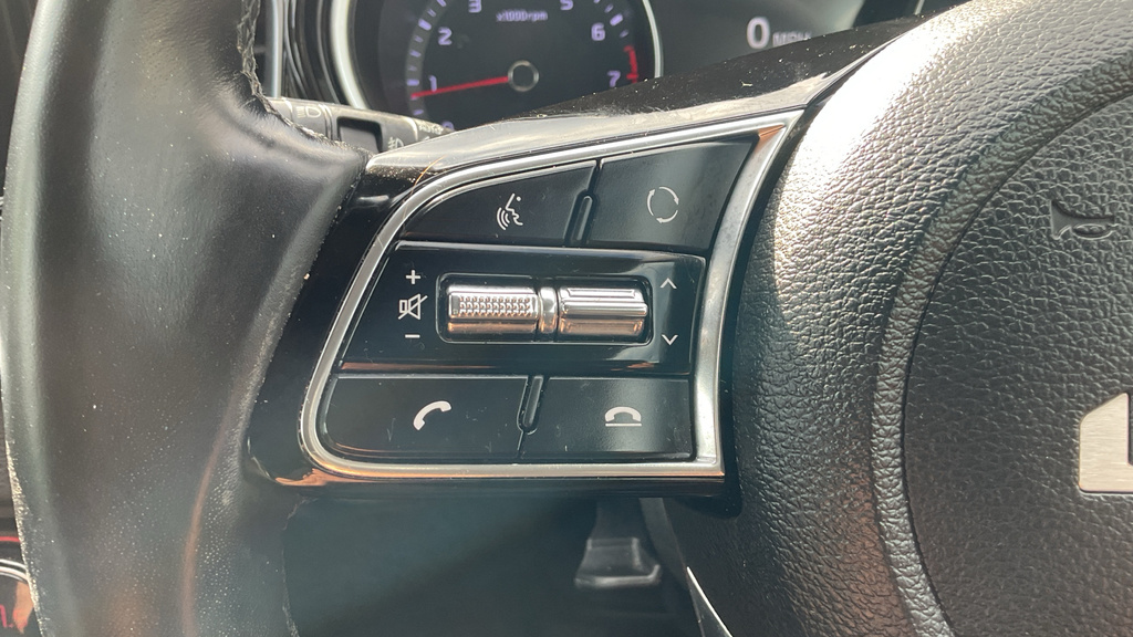 Kia Xceed 1.5 T Gdi 3 Suv 158 Bhp Silver #27