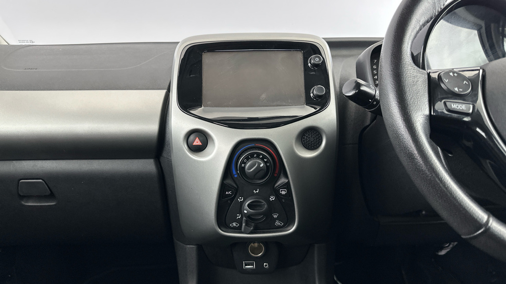 Toyota Aygo X X-cite 5 Purple #14