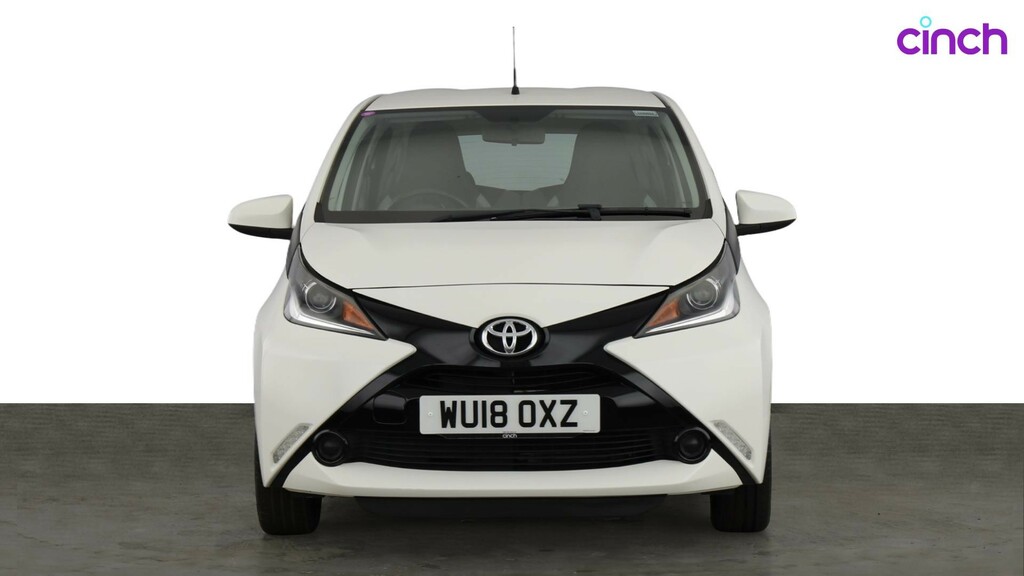 Toyota Aygo X X-cite 5 Purple #8