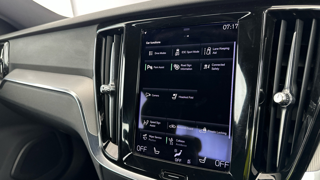Volvo S60 2.0 T8 Recharge Phev R Design Awd Blue #13