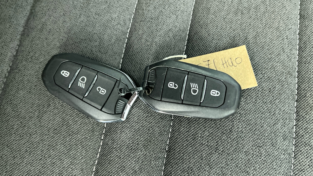 Citroen e-C4 100Kw Shine 50Kwh 7.4Kw Charger Grey #32