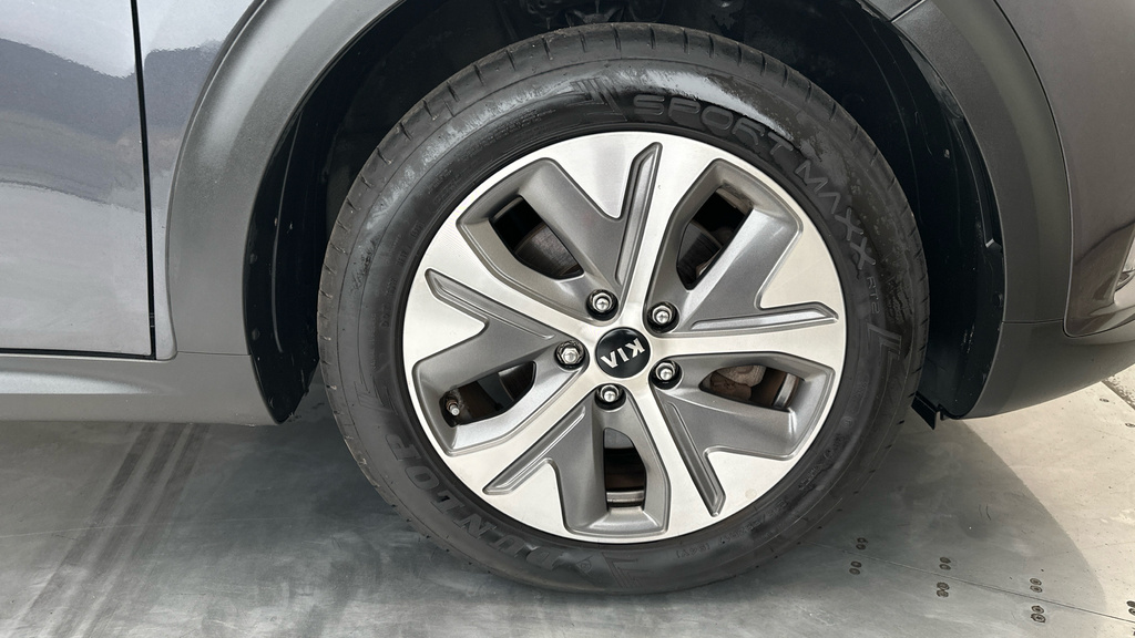 Kia e-Niro Kia Niro 64Kwh 4 Suv 201 Bhp Blue #30