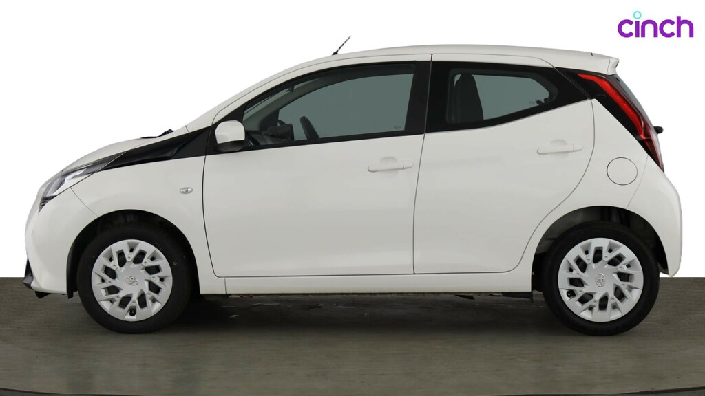 Toyota Aygo X X-trend Grey #6