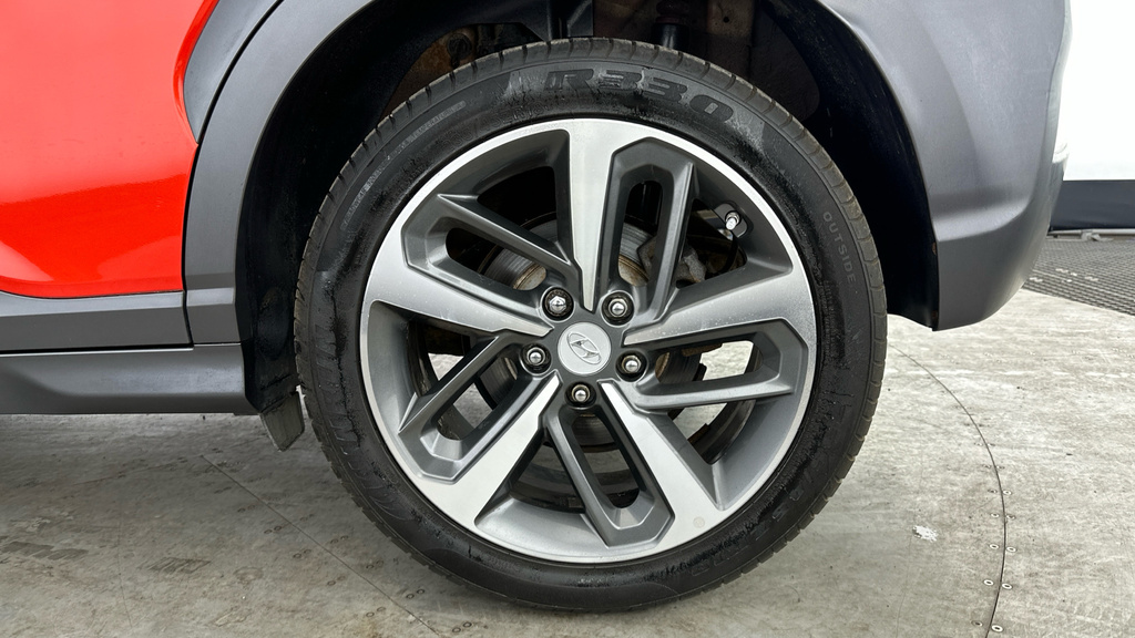 Hyundai Kona Kona Se Yellow #28