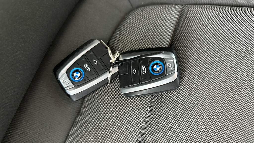 BMW i3 33Kwh Hatchback Plug-in Hybrid Eur  #28